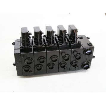 Распределитель гидравлический 5-ти секционный  LOHR